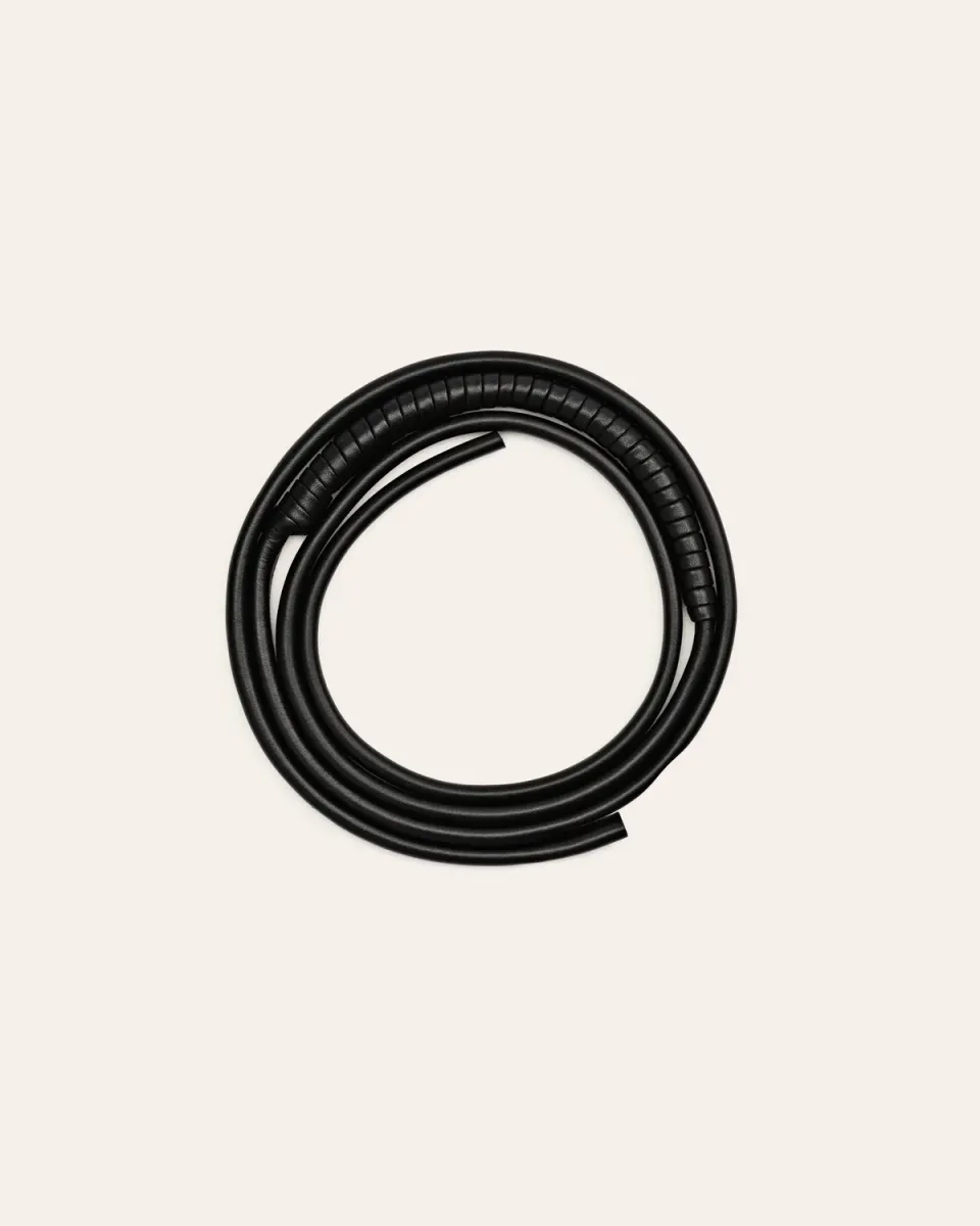 Calajade Misu Mini skulderreim svart 150 cm skinn