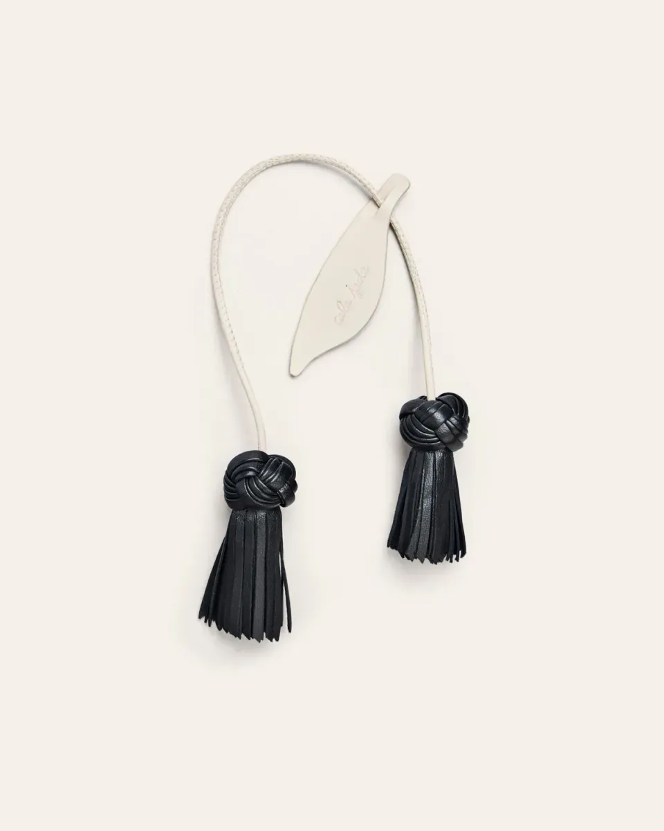 Calajade Flower Duo charm birch black skinn