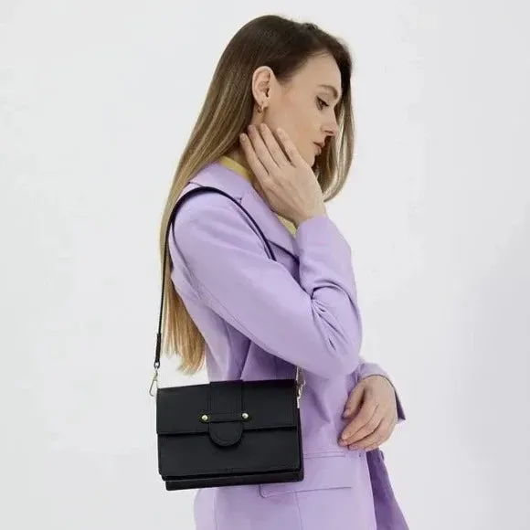 Latalia Atri skinnveske svart 22 cm glatt skinn