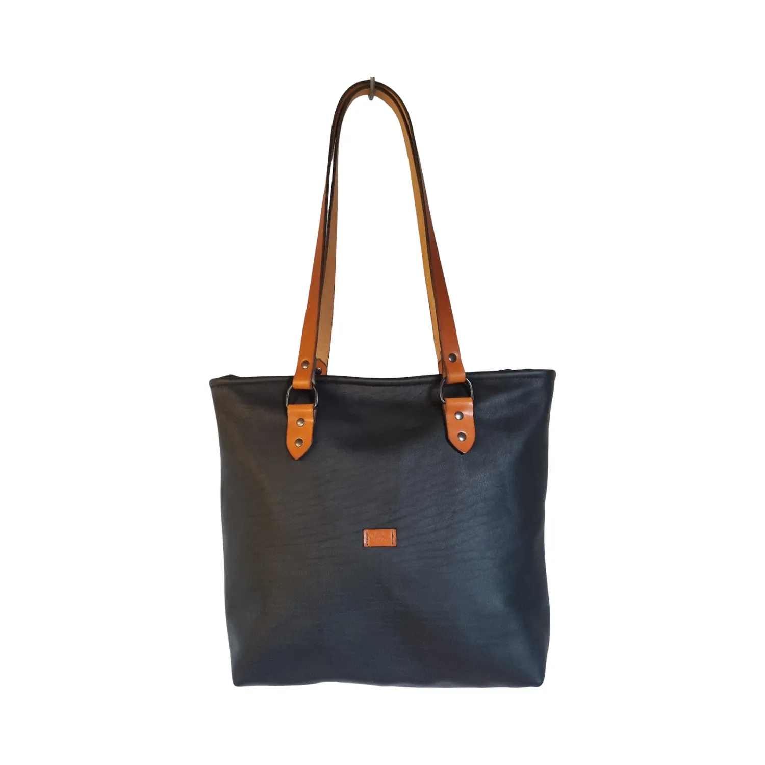 Julia Stray skinnveske sort 38 cm storfe glidelås