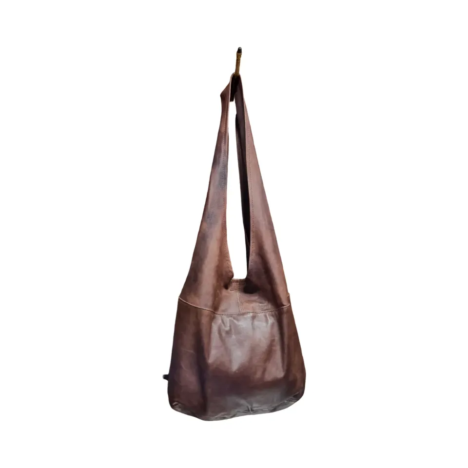Julia Stray Stor myk skinnveske 33x29 brun