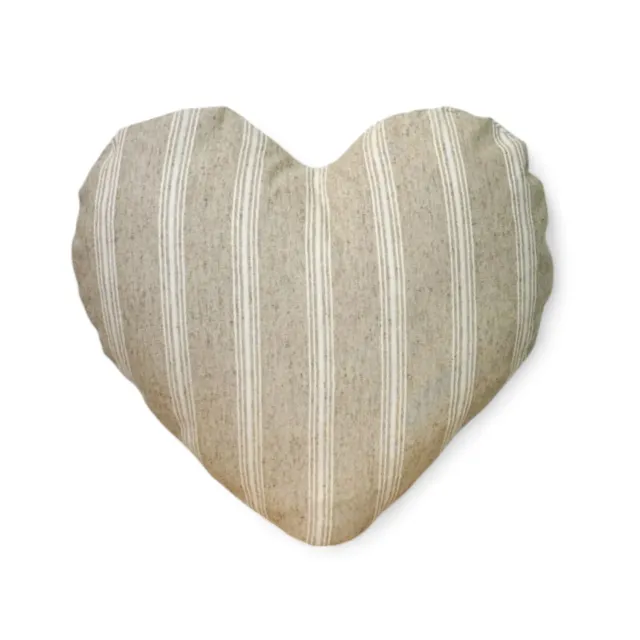 De La Mur Pandi hjertepute beige 33x33 cm