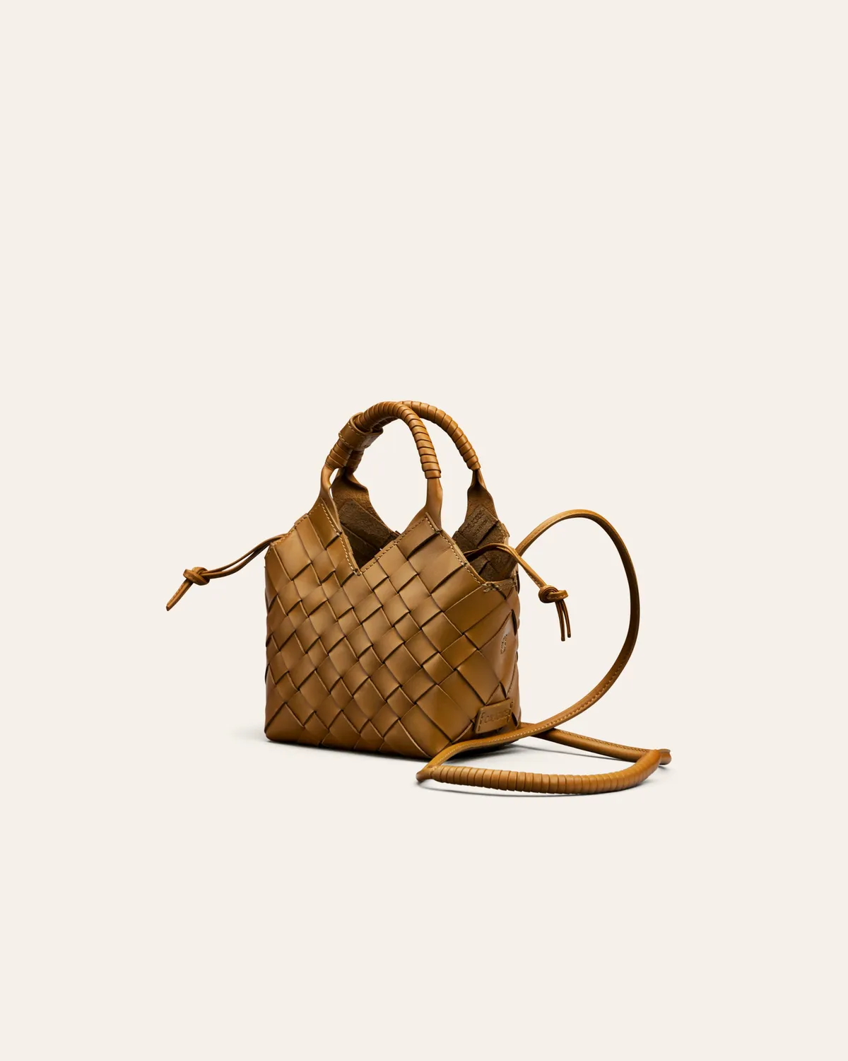 Cala Jade Misu Mini crossbody veske Sepia Brown flettet