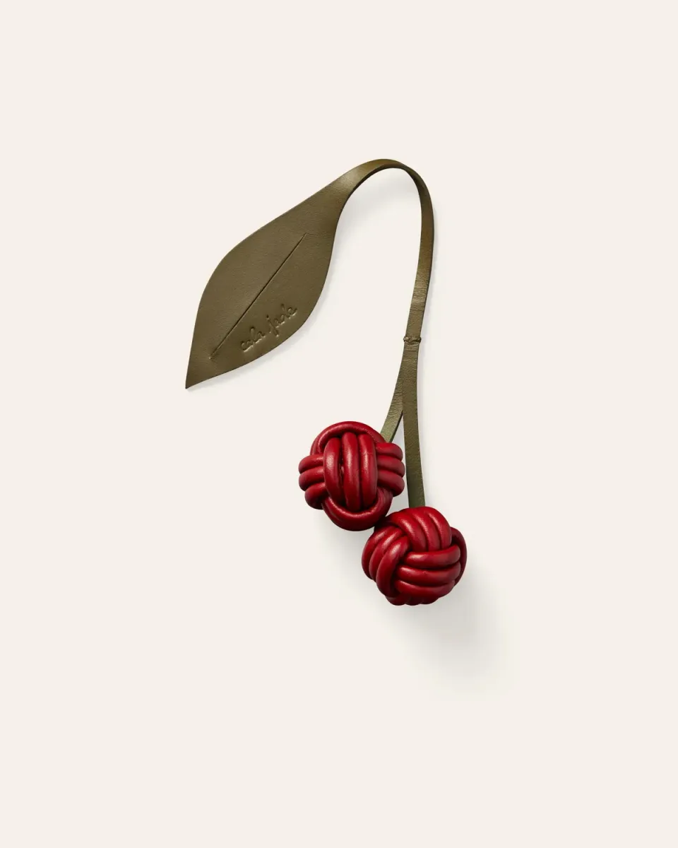 Cala Jade Sailor Cherry veskecharm rød