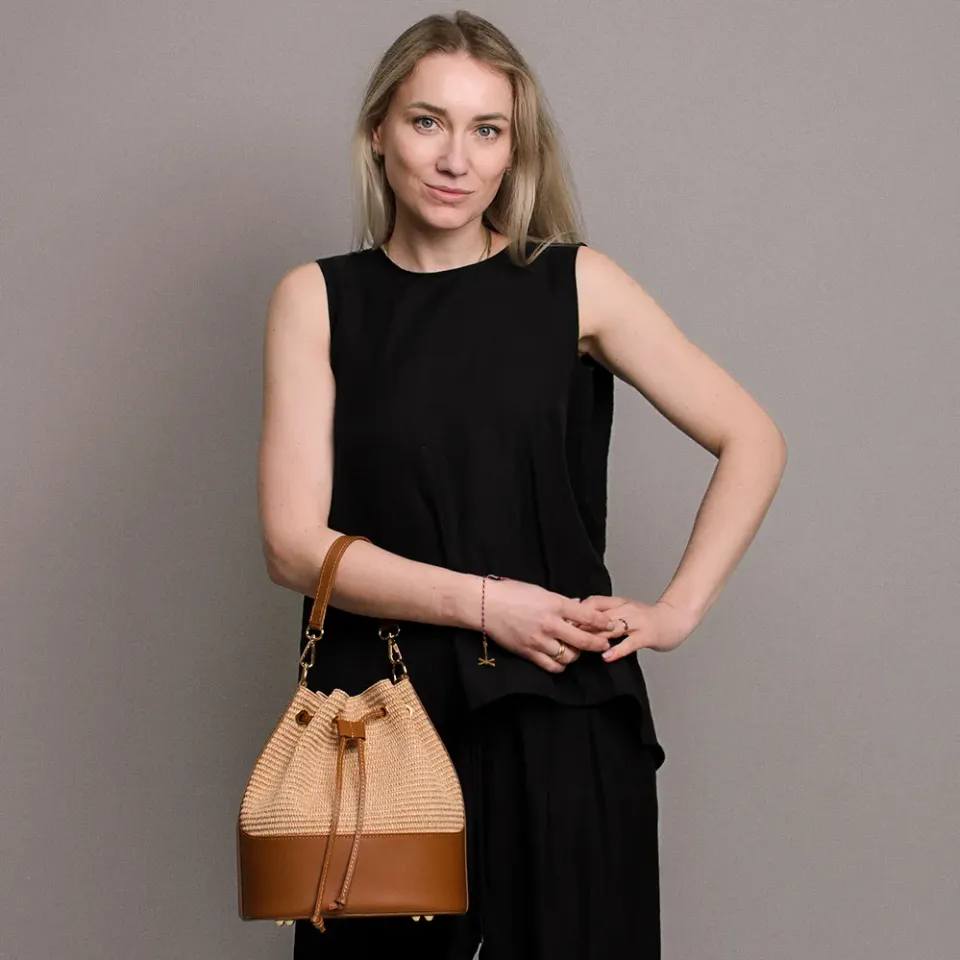 Latalia Avellino Maxi stråveske camel