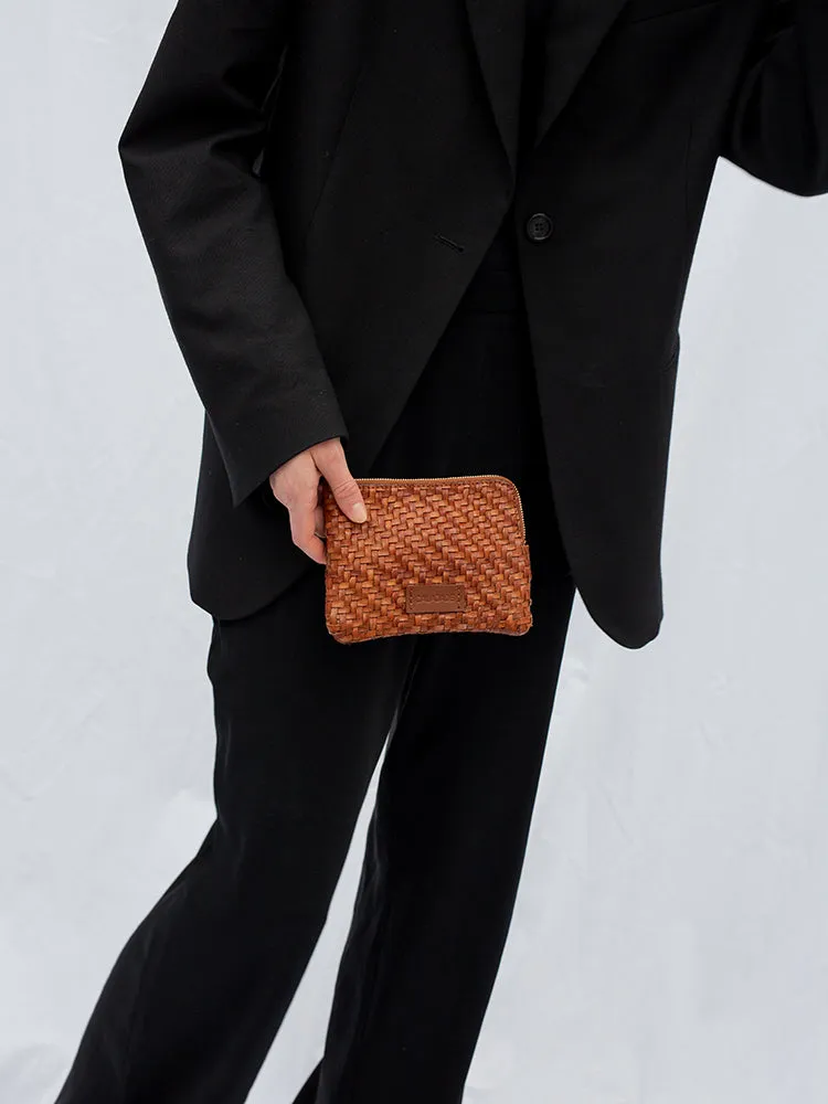 Cala Jade Batu XS clutch Nutmeg kuskinn