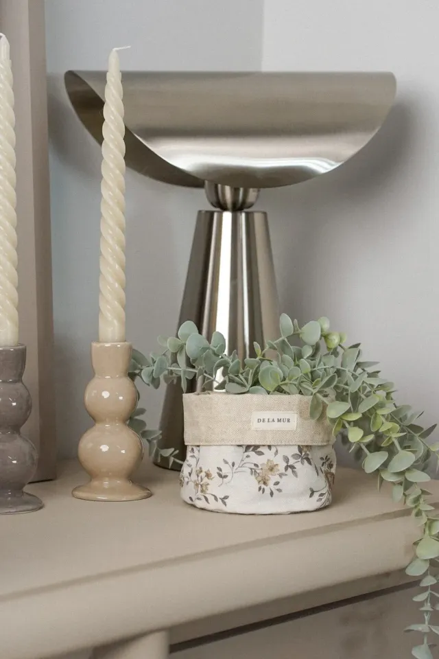 De La Mur Bara oppbevaringskurv beige blomst 11,5 cm