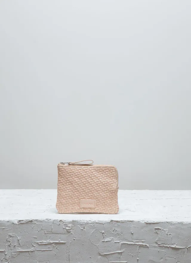 Cala Jade Batu XS pouch naturale twill skinn